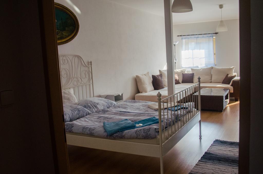 Penzion Pod Hůrkou Hradecna Esterno foto