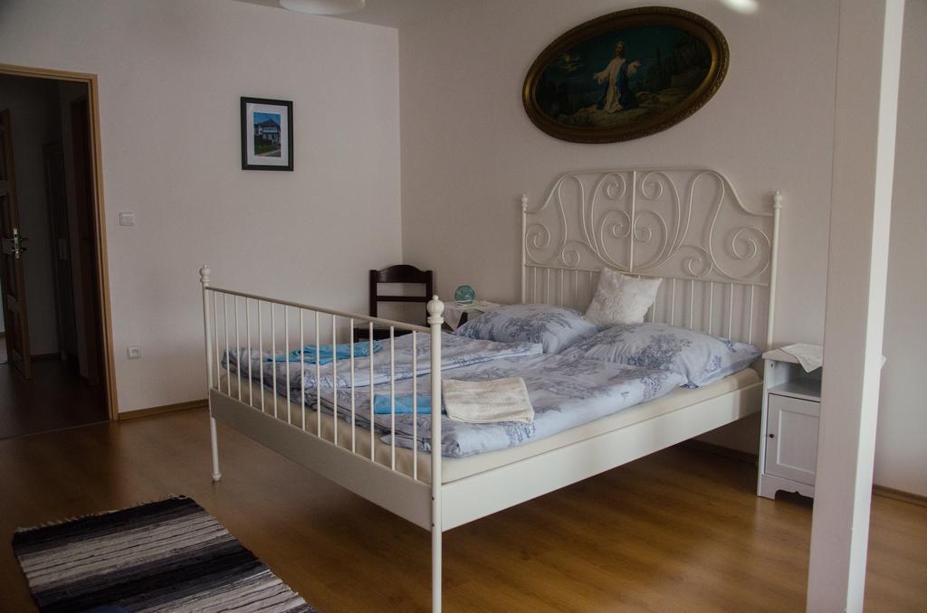 Penzion Pod Hůrkou Hradecna Esterno foto